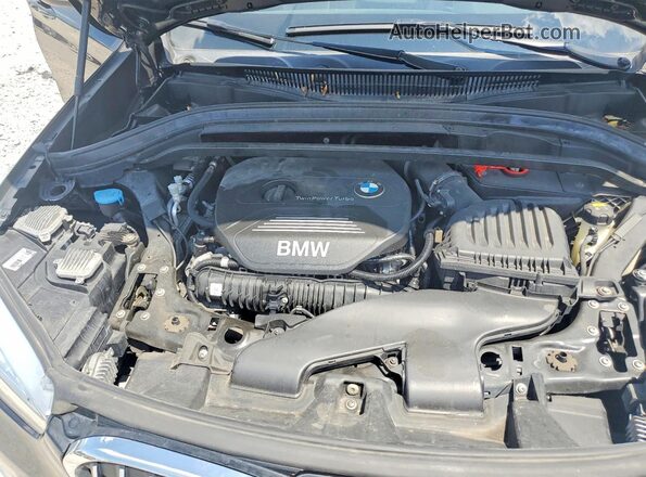 WBXHT3C39H5F76434 2017 BMW X1 Black ძრავის განყოფილების ხედი