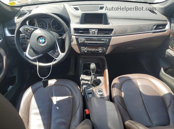 WBXHT3C39H5F76434 2017 BMW X1 Black წინა პანელის ხედი