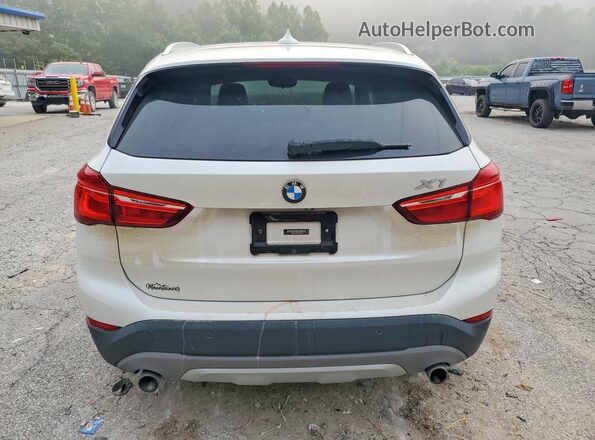 WBXHT3C39H5F86364 2017 BMW X1 Белый Вид сзади