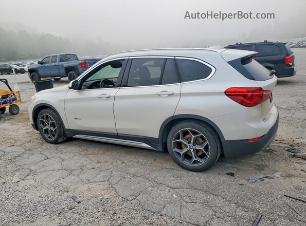 WBXHT3C39H5F86364 2017 BMW X1 Белый Задняя левая четверть