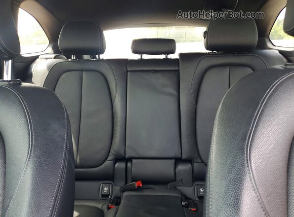 WBXHT3C39J5K22934 2018 BMW X1 Серый Вид задних сидений