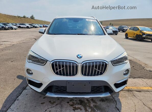 WBXHT3C3XG5E50971 2016 BMW X1 White Front view