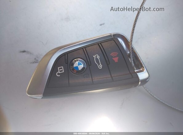 WBXHT3C3XG5F65571 2016 BMW X1 White Dashboard view