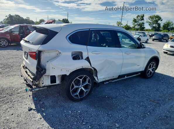 WBXHT3C3XH5F72182 2017 BMW X1 White Tył prawy