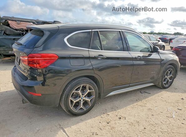 WBXHT3C3XH5F85076 2017 BMW X1 Черный Задняя правая четверть