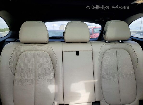 WBXHT3C3XH5F85076 2017 BMW X1 Черный Вид задних сидений