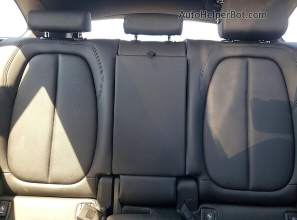 WBXHT3C54K5L91567 2019 BMW X1 Black Вид задніх сидінь
