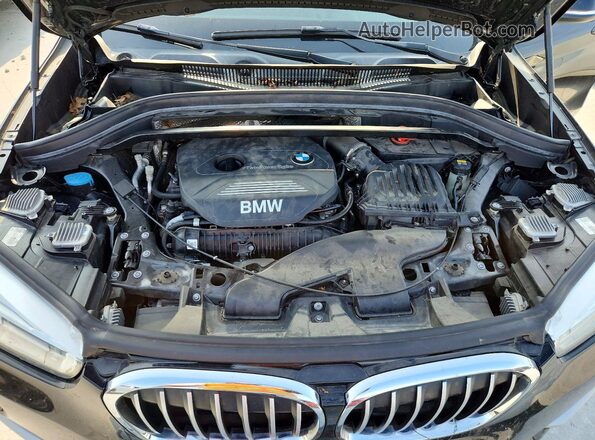 WBXHT3Z30H4A53655 2017 BMW X1 Черный Вид подкапотного пространства