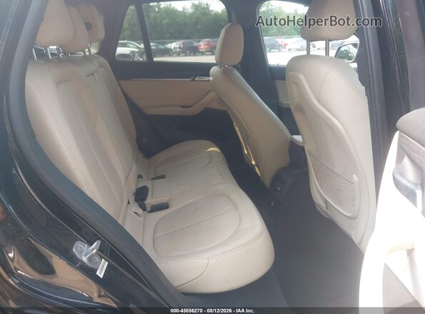 WBXHT3Z30H4A65109 2017 BMW X1 Black VIN sticker view