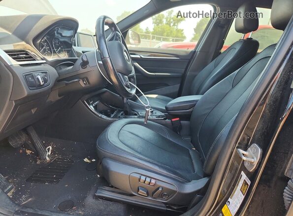 WBXHT3Z35G4A49177 2016 BMW X1 Black Սալոնի դիմացի տեսք