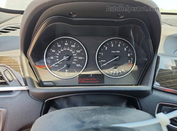 WBXHT3Z35G4A49177 2016 BMW X1 Black Սարքավորումների վահանակի տեսք