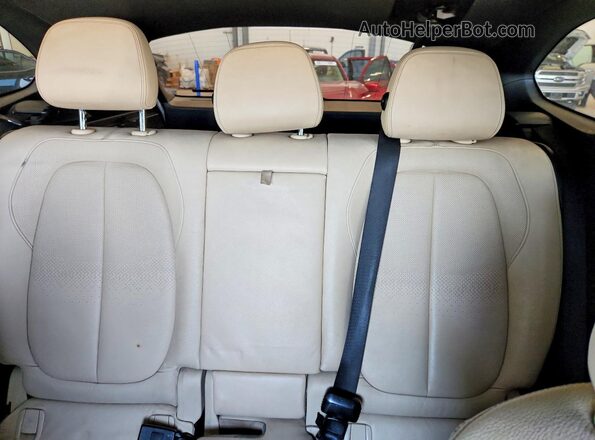 WBXHT3Z35H4A53635 2017 BMW X1 White 
