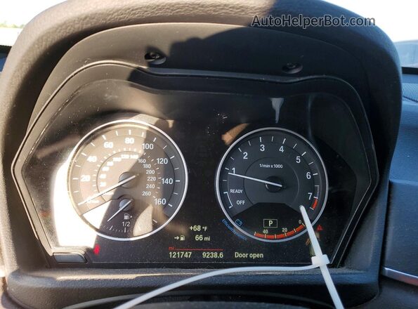 WBXHT3Z3XH4A65618 2017 BMW X1 Gray Instrument cluster view