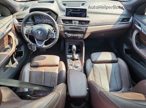 WBXHU7C30H5H34552 2017 BMW X1 Black წინა პანელის ხედი