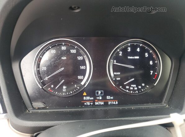 WBXHU7C33J5L05862 2018 BMW X1 Black ხელსაწყოთა პანელის ხედი