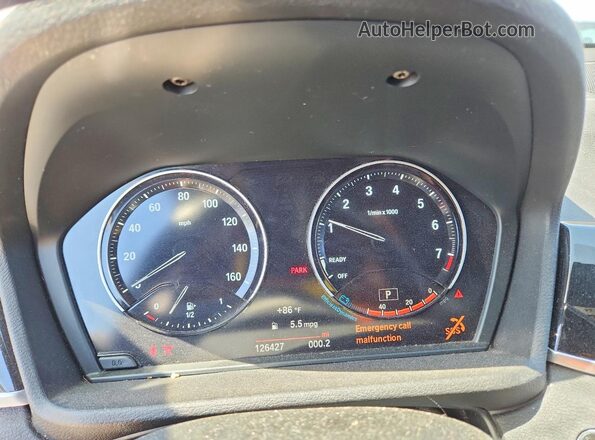 WBXHU7C35J5L08889 2018 BMW X1 White Вид щитка приладів