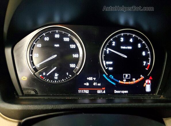 WBXHU7C37J5L09073 2018 BMW X1 White Instrument cluster view