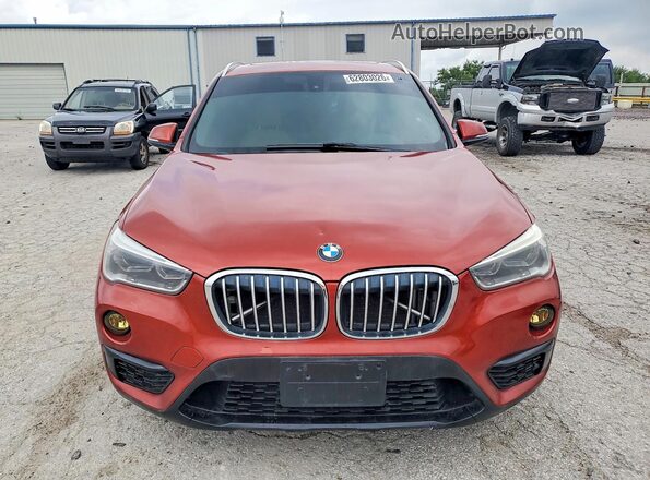 WBXHU7C3XJ5H45516 2018 BMW X1 Red Вид спереду