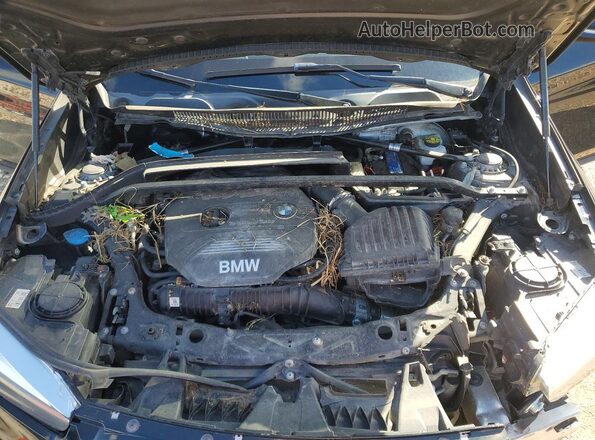 WBXHU7C52K5L10618 2019 BMW X1 Black Vista de la etiqueta del VIN
