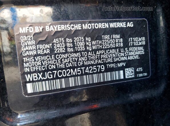 WBXJG7C02M5T42579 2021 BMW X1 Black VIN կոդի պիտակի տեսք