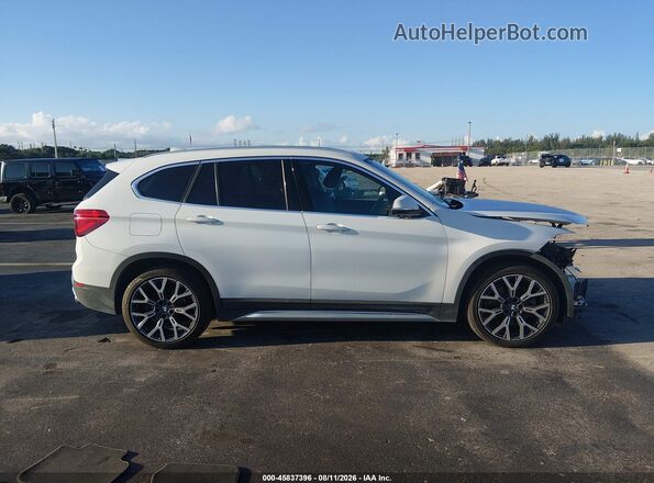 WBXJG7C03L5P67985 2020 BMW X1 Белый Панорамный вид салона 360°