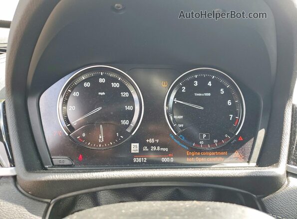 WBXJG7C03L5P72085 2020 BMW X1 Silver Vista del cuadro de instrumentos