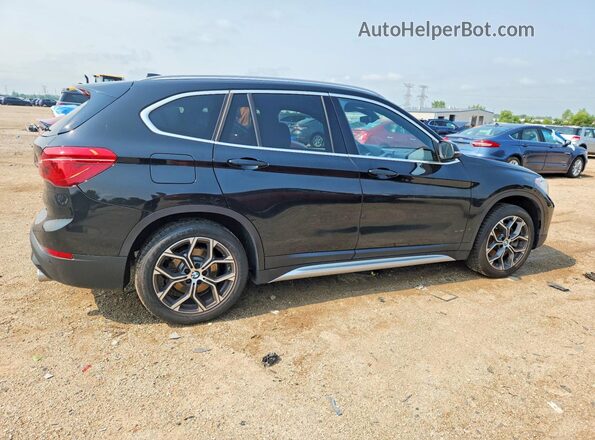 WBXJG7C03M5U23123 2021 BMW X1 Black Tył prawy