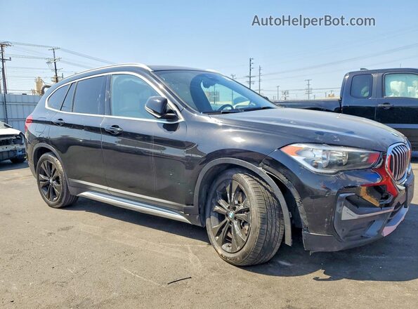 WBXJG7C04L5P50337 2020 BMW X1 Black Przód prawy
