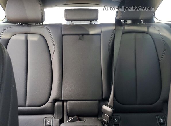 WBXJG7C04M5S00931 2021 BMW X1 Blue უკანა სავარძლების ხედი