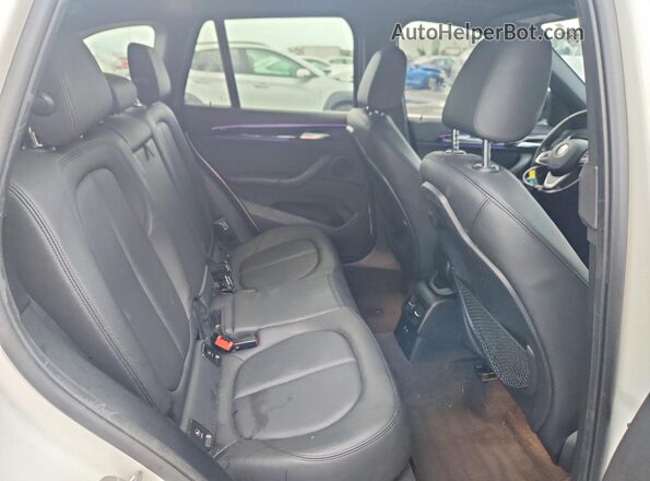 WBXJG7C05M5S05149 2021 BMW X1 White Rear interior view