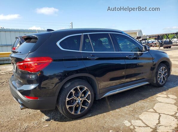 WBXJG9C01M5T31682 2021 BMW X1 Black Հետևի աջ