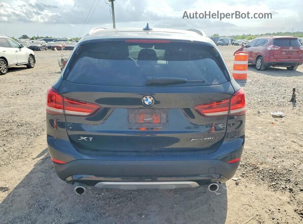 WBXJG9C02L5P85325 2020 BMW X1 Black უკანა ხედი