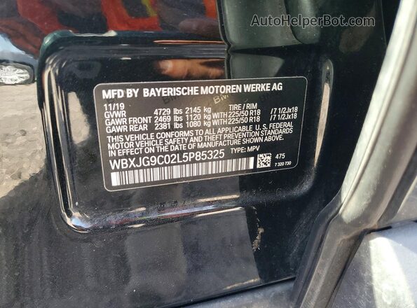 WBXJG9C02L5P85325 2020 BMW X1 Black VIN კოდის სტიკერის ხედი