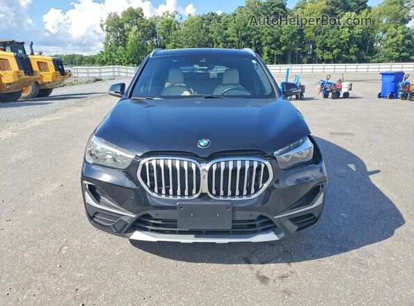 WBXJG9C04M3M74430 2021 BMW X1 Black Front view