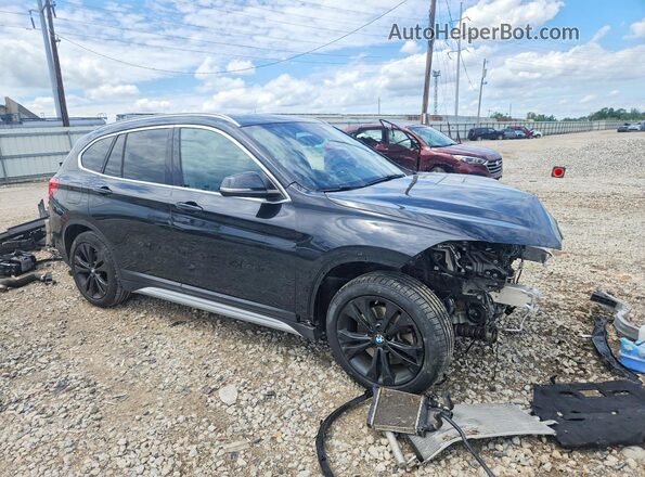 WBXJG9C09L5P41399 2020 BMW X1 Black წინა მარჯვენა