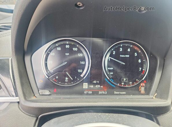 WBXJG9C09L5P41399 2020 BMW X1 Black ხელსაწყოთა პანელის ხედი