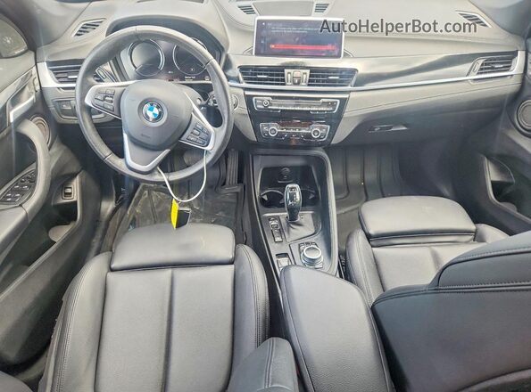 WBXJG9C09L5P41399 2020 BMW X1 Black წინა პანელის ხედი
