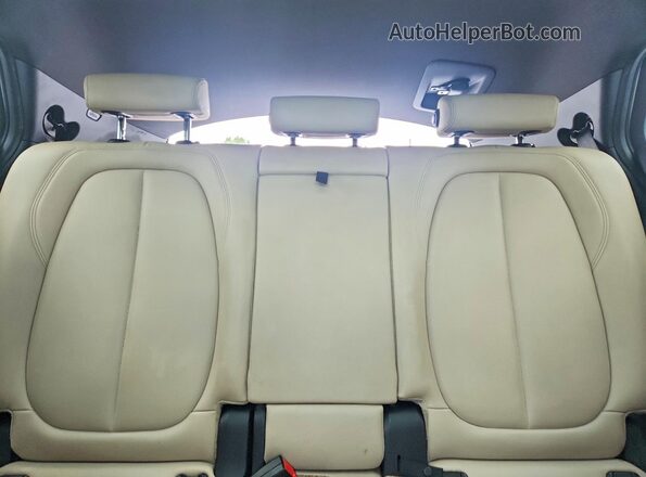 WBXYH9C00L5P14653 2020 BMW X2 Белый Вид задних сидений