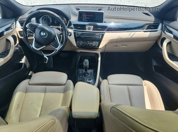 WBXYH9C00L5P14653 2020 BMW X2 Белый Вид панели приборов