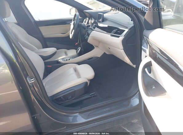 WBXYH9C01L5P00874 2020 BMW X2 Серый Вид салона спереди