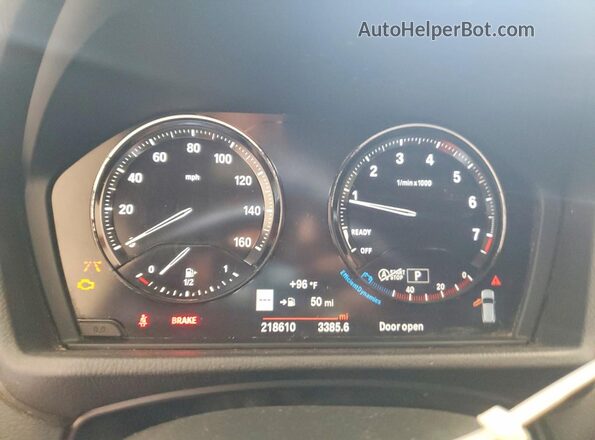 WBXYH9C05L5P22070 2020 BMW X2 White Вид щитка приладів