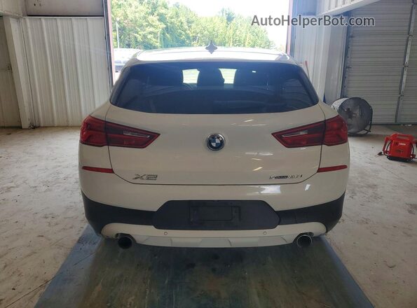 WBXYH9C05L5P22070 2020 BMW X2 White Вид ззаду