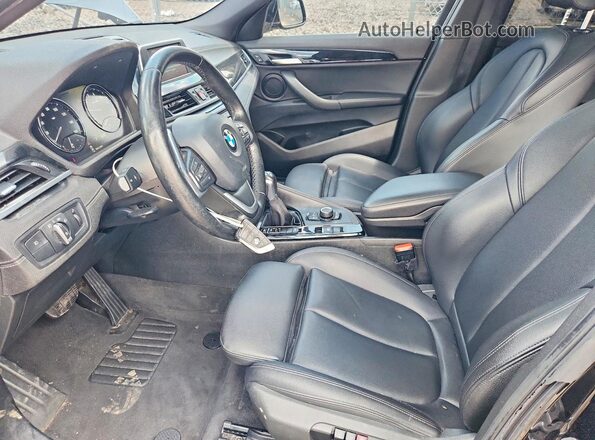 WBXYJ5C36JEF73899 2018 BMW X2 Black Սալոնի դիմացի տեսք