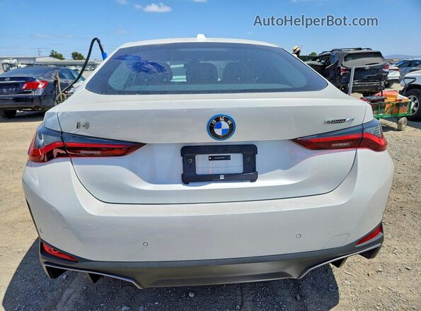 WBY23HD01SFU67497 2025 BMW I4 White Vista trasera