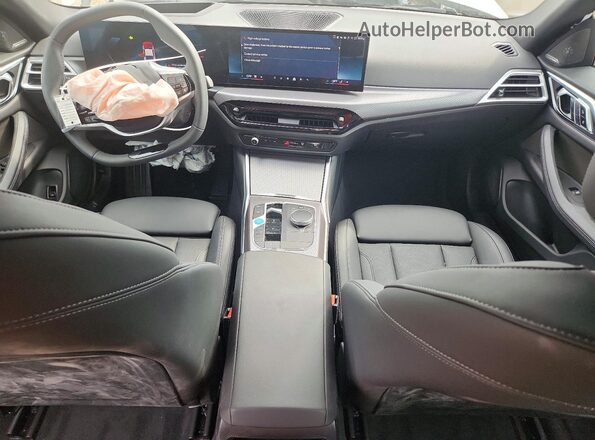 WBY23HD07SFU56603 2025 BMW I4 White Առջևի վահանակի տեսք