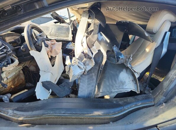 WBY2Z4C5XKVB81936 2019 BMW I8 Charcoal Вид салону спереду
