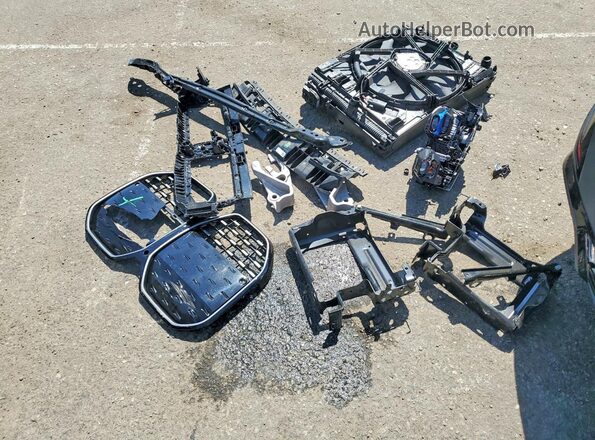 WBY33AW08RFT27630 2024 BMW I4 Silver Вид підкапотного простору