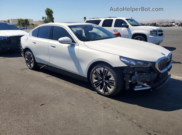 WBY33FK05RCT06254 2024 BMW OTHER White Առջևի աջ