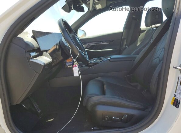 WBY33FK08RCS93211 2024 BMW OTHER White Front interior view