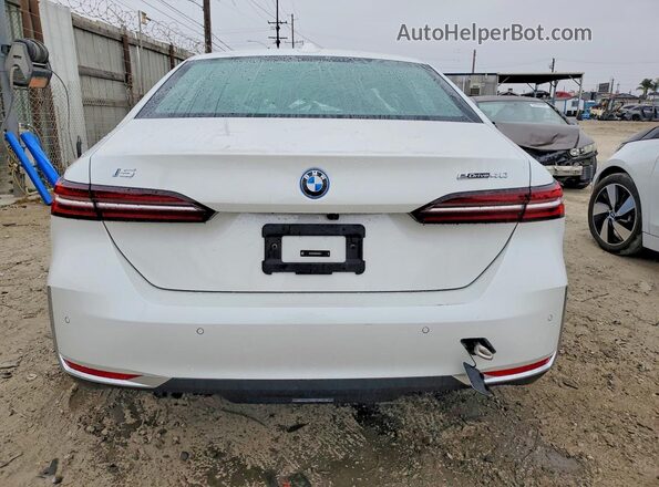 WBY33FK09RCS04214 2024 BMW OTHER White Հետևի տեսք